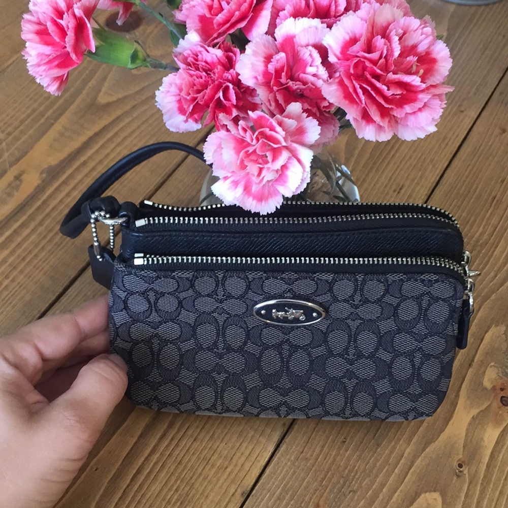 Coach Wristlet - Picture 3 of 5